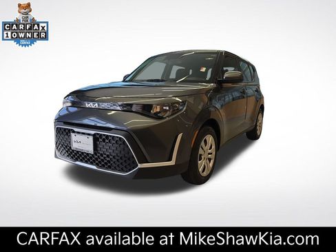 Certified 2024 Kia Soul LX FWD image 1
