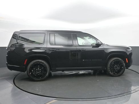 New 2026 Jeep Grand Wagoneer Limited AWD/4WD image 6