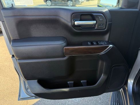 Used 2021 GMC Sierra 1500 SLT w/ SLT Premium Package image 19