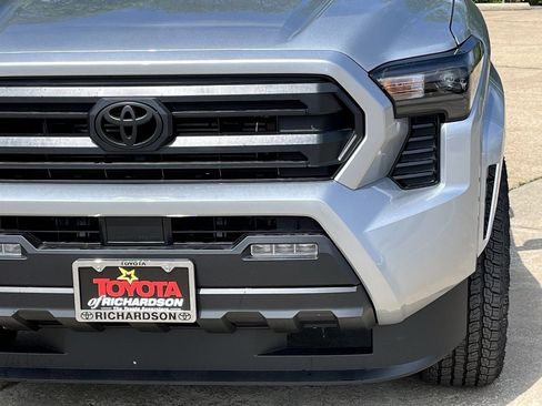 New 2026 Toyota Tacoma SR5 AWD/4WD image 8