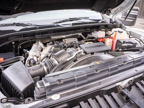 Used 2022 GMC Sierra 3500 SLE w/ SLE Convenience Package image 29