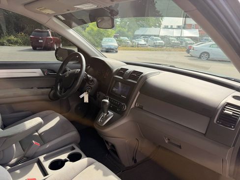 Used 2010 Honda CR-V LX image 16