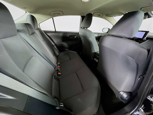 Used 2024 Toyota Corolla LE image 25