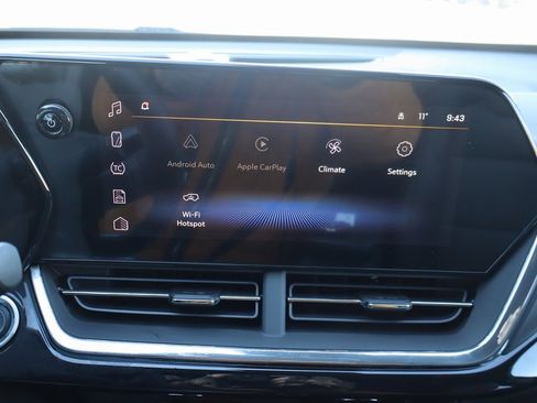 New 2026 Chevrolet Trax RS image 11