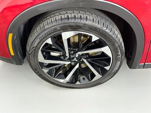 Used 2024 Mitsubishi Outlander SE image 11