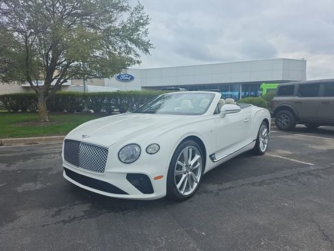 Used 2020 Bentley Continental GT image 11