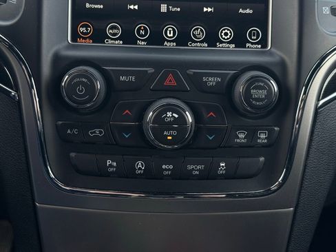 Used 2018 Jeep Grand Cherokee Trailhawk image 42