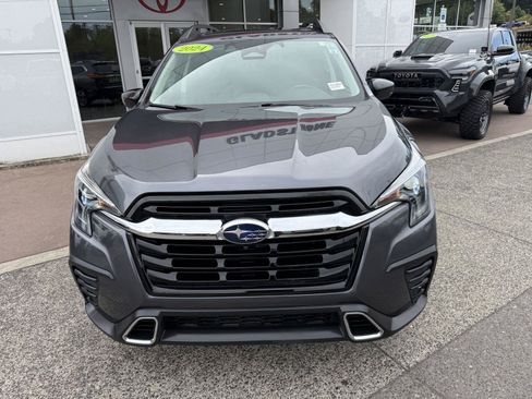 Used 2024 Subaru Ascent Touring w/ Popular Package #2 AWD/4WD image 10