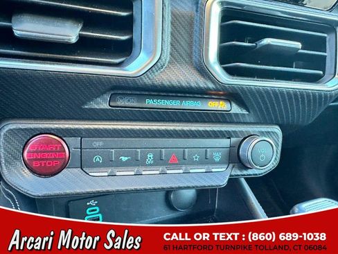Used 2025 Ford Mustang GT Premium image 17