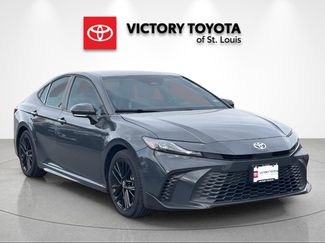 Used 2025 Toyota Camry SE video 1
