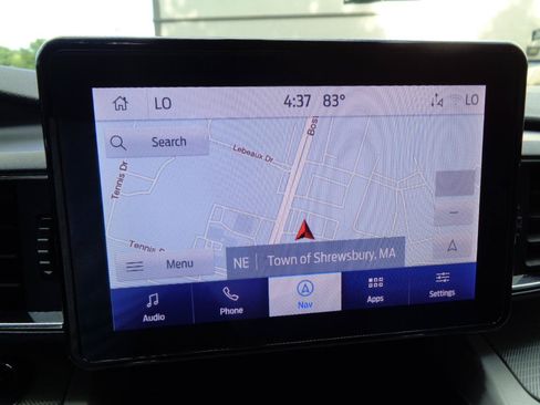 Used 2023 Ford Explorer XLT w/ Equipment Group 202A AWD/4WD image 13