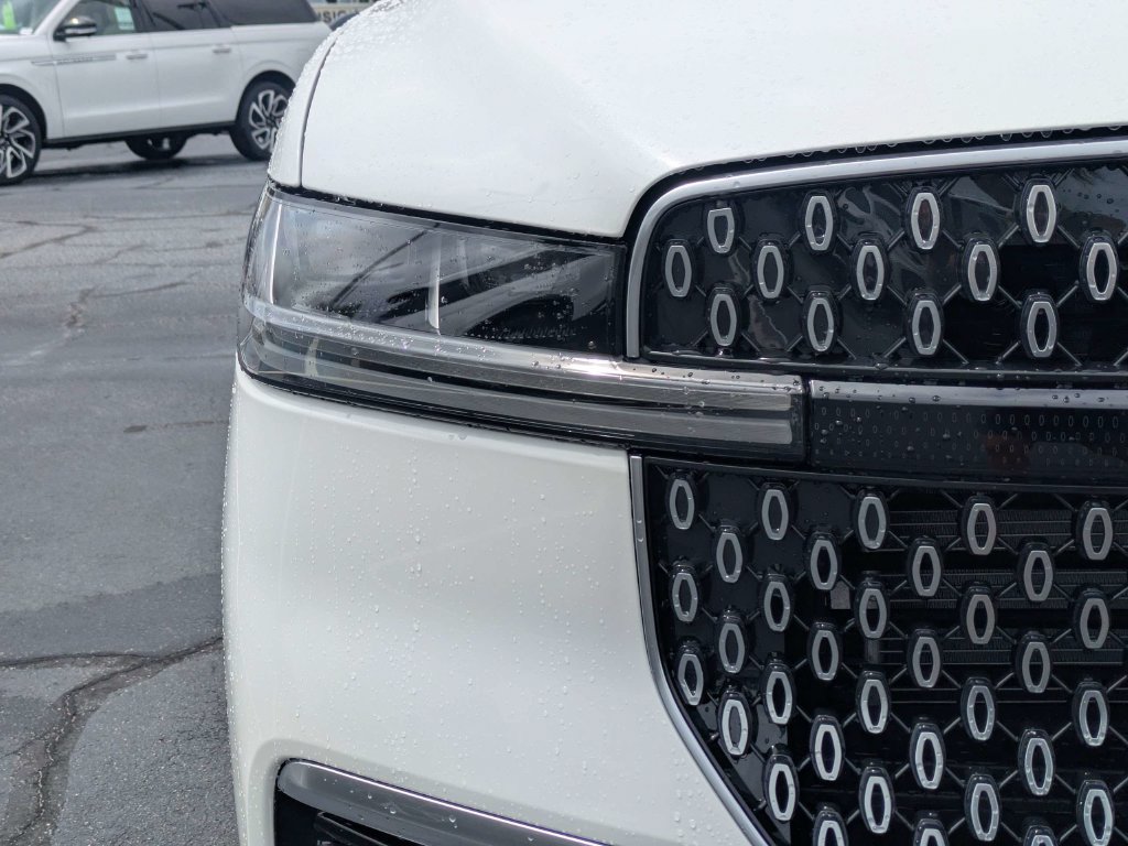 New 2027 Lincoln Navigator L Reserve AWD/4WD image 11