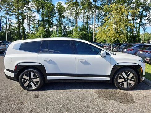 New 2026 Hyundai Ioniq 9 SEL image 2