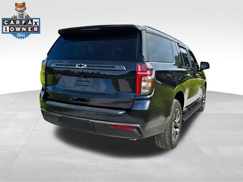 Used 2022 Chevrolet Suburban Z71 w/ Luxury Package AWD/4WD image 9
