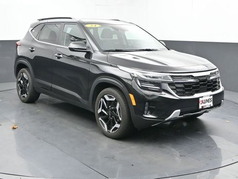 Used 2024 Kia Seltos SX image 3