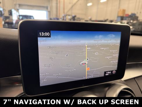 Used 2017 Mercedes-Benz C 300 4MATIC Sedan image 5