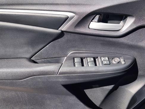 Used 2019 Honda Fit EX-L image 22