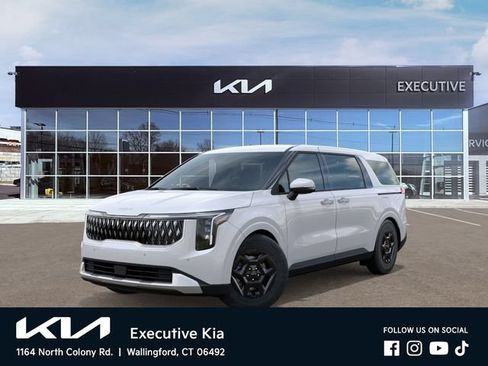 New 2026 Kia Carnival LX FWD image 1