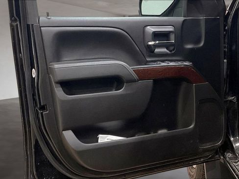 Used 2016 GMC Sierra 1500 SLE w/ SLE Value Package image 24