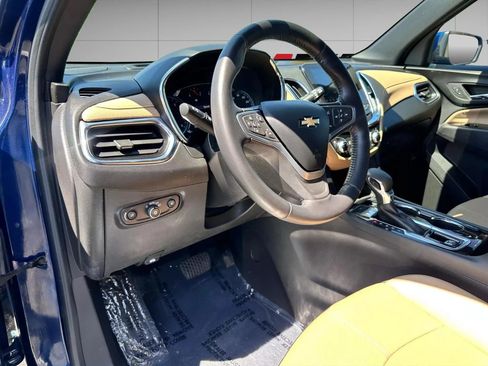 Used 2022 Chevrolet Equinox Premier image 24