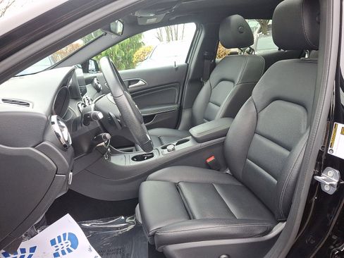 Certified 2019 Mercedes-Benz GLA 250 4MATIC image 13