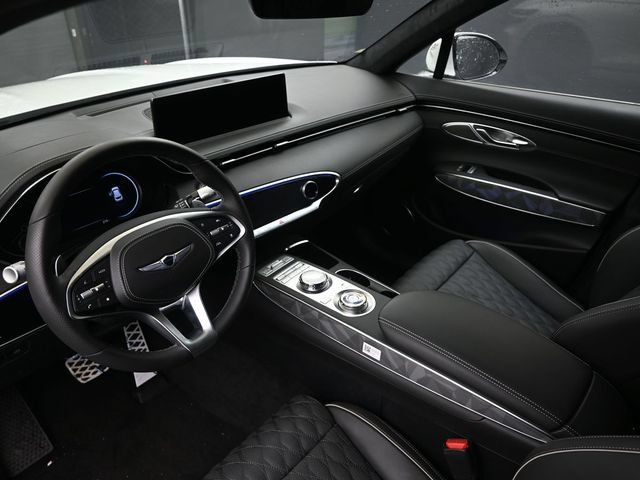 Used 2024 Genesis GV70 3.5T Sport w/ Sport Advanced Package AWD/4WD image 22