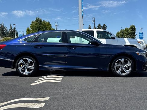 Used 2020 Honda Accord EX-L image 8