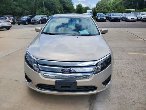 Used 2010 Ford Fusion SEL FWD image 2