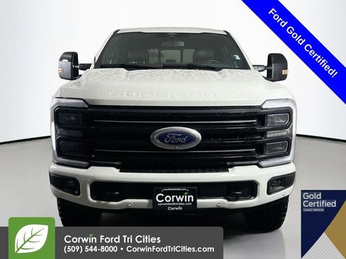 Certified 2025 Ford F350 Platinum w/ Tremor Off-Road Package AWD/4WD image 4