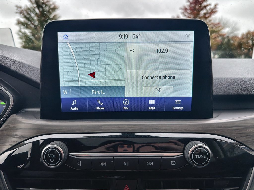 Used 2020 Ford Escape Titanium AWD/4WD image 22