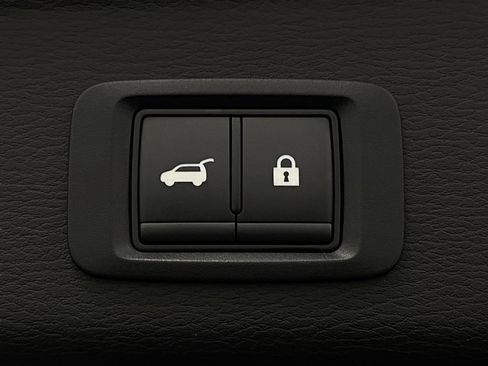 New 2026 Mitsubishi Outlander AWD image 6