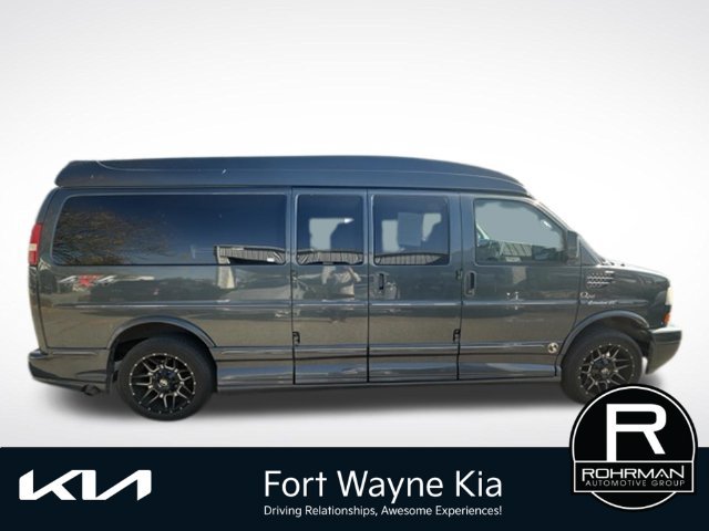 Used 2014 GMC Savana 2500 Extended RWD image 8