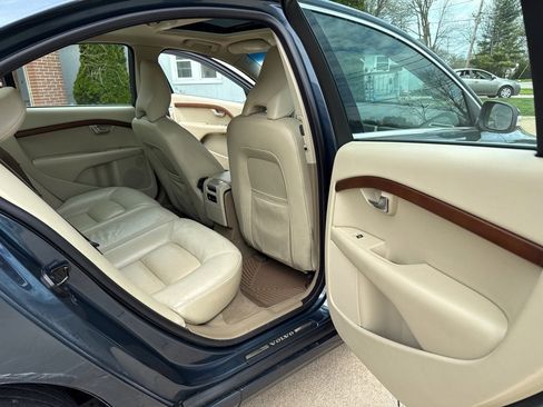 Used 2009 Volvo S80 3.2 image 13