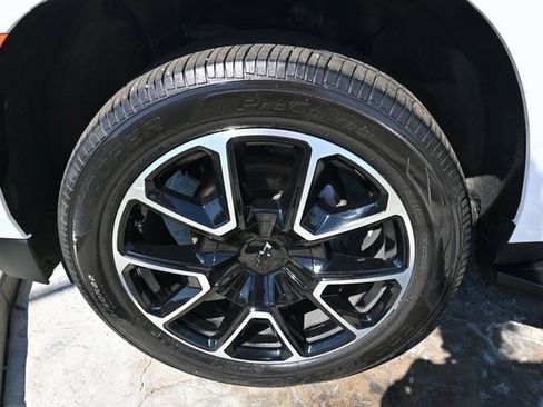 Used 2021 Chevrolet Tahoe RST image 10