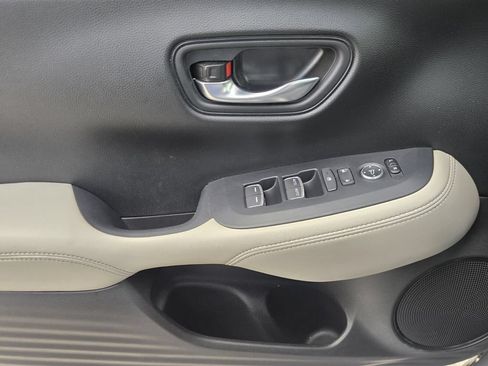 Certified 2025 Honda HR-V EX-L image 27