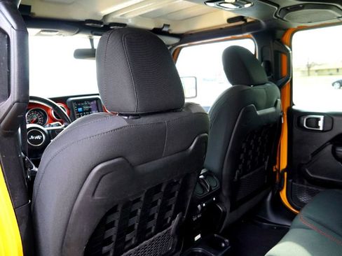 Used 2021 Jeep Wrangler Unlimited Rubicon image 27