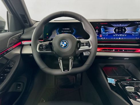 New 2027 BMW i5 xDrive40 w/ M Sport Package AWD/4WD image 15