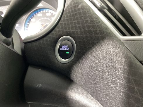 Used 2025 Chevrolet Malibu LT image 25