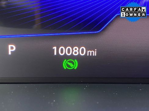 Used 2024 Volkswagen Taos SE image 21