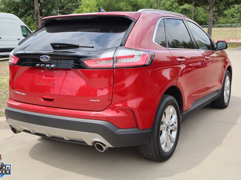 Used 2024 Ford Edge Titanium AWD/4WD image 3