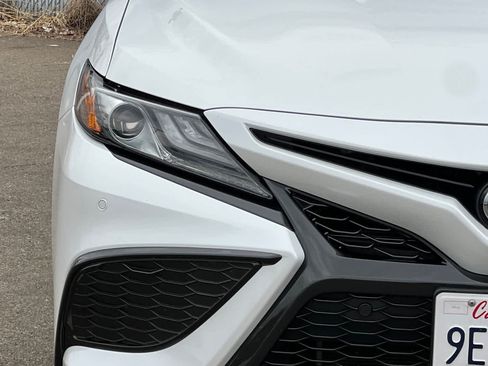 Used 2023 Toyota Camry XSE w/ Navigation Package FWD image 16