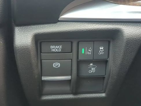Used 2018 Acura MDX FWD image 26