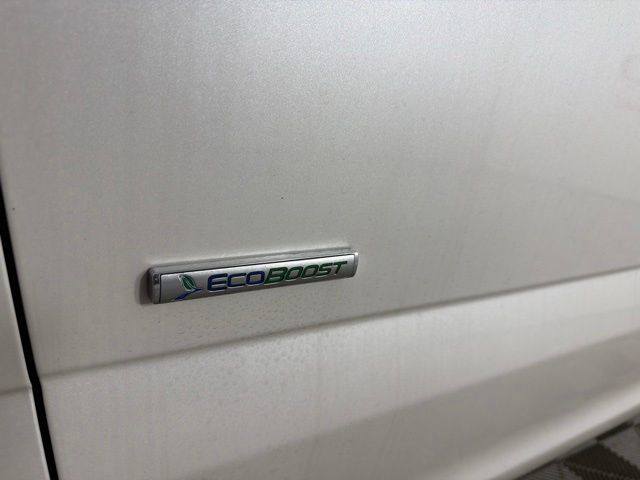 Used 2017 Ford F150 Platinum w/ Equipment Group 701A Luxury AWD/4WD image 6