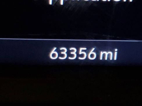 Used 2020 Chevrolet Silverado 1500 LT w/ All-Star Edition image 19