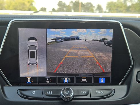 Used 2022 Chevrolet Blazer Premier w/ Enhanced Convenience Package image 14