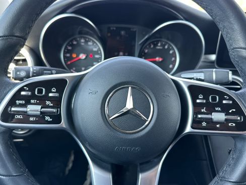 Used 2022 Mercedes-Benz GLC 300 image 24