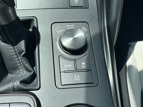 Used 2024 Lexus IS 500 RWD image 29