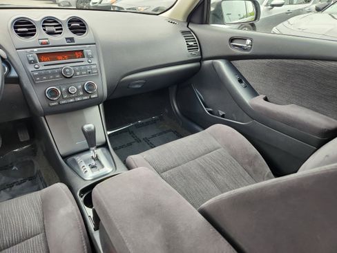 Used 2011 Nissan Altima 2.5 S w/ Convenience Pkg FWD image 13