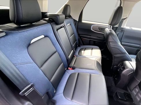 Certified 2025 Ford Bronco Sport Outer Banks w/ Outer Banks Tech Package+ AWD/4WD image 26