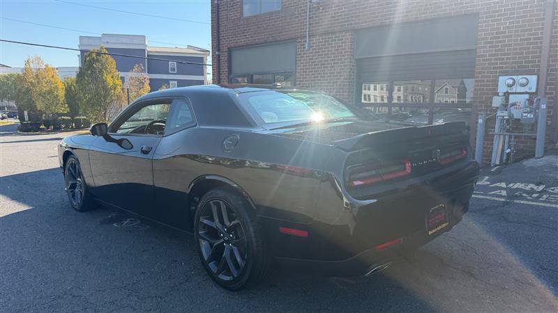 Used 2019 Dodge Challenger GT w/ Blacktop Package RWD image 12